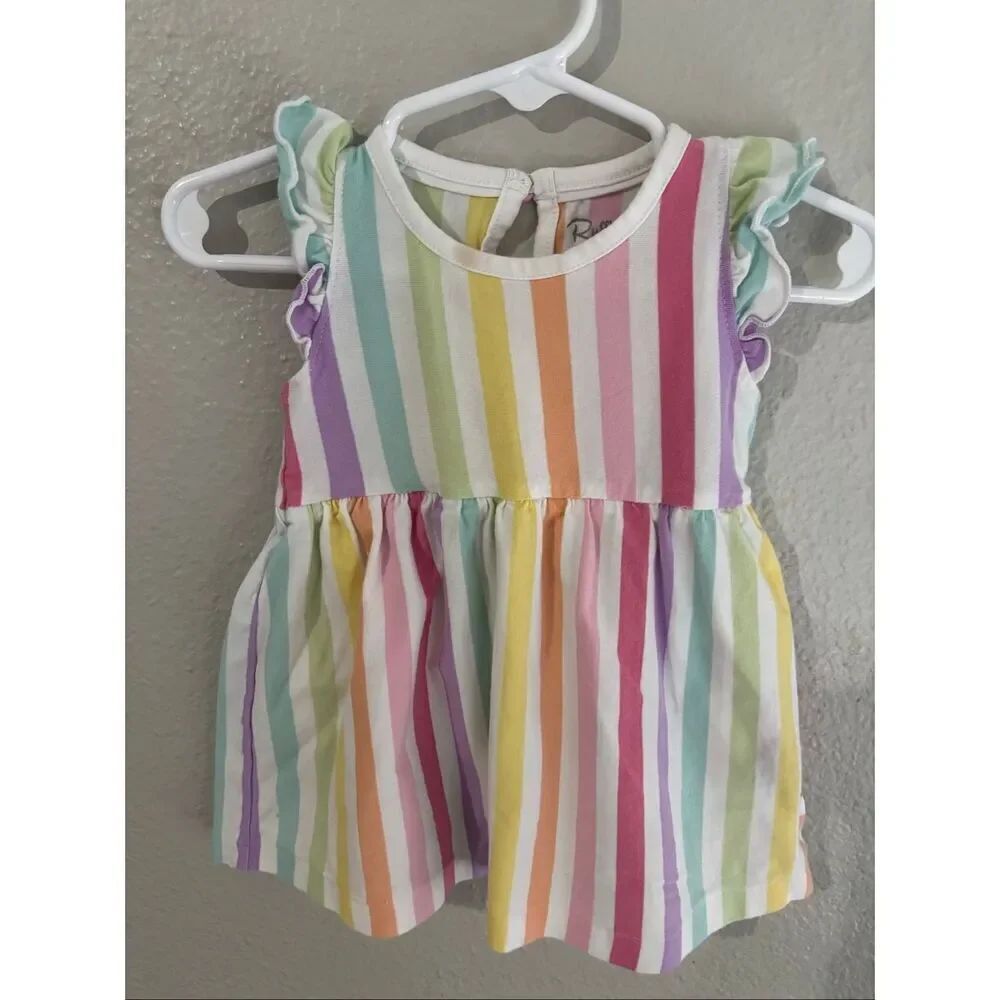 ❤️RuffleButts Rainbow Stripe Flutter Dress 6-12M